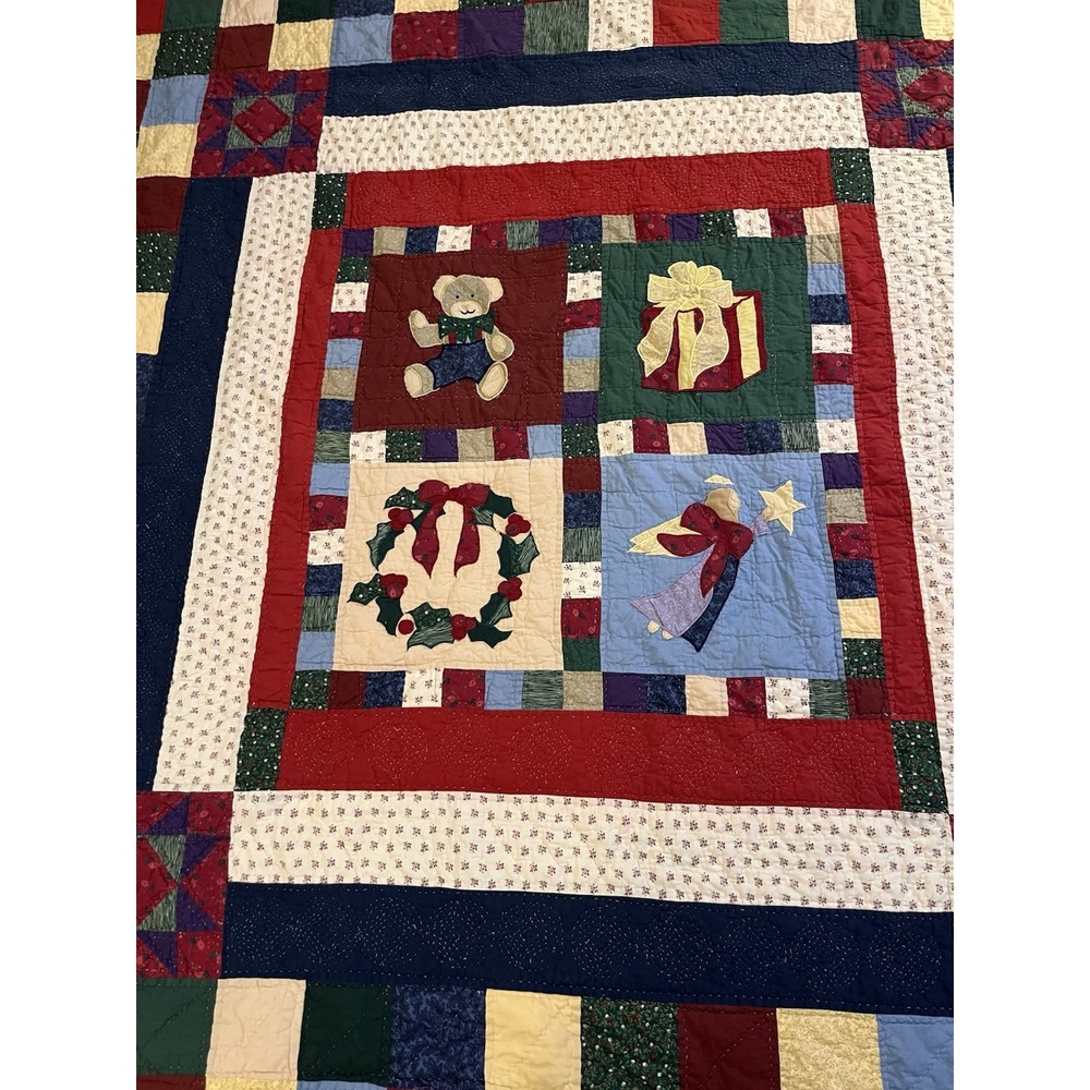 Vintage Winter Christmas Quilt 63x83 Cottagecore Snowman Cozy Blanket Decor
